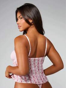 MISSGUIDED Conjunto de lencería tipo babydoll con estampado de texto, corazones y lazos para mujer - Multicolor - Ver 2