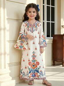 SHEIN 优雅简约波西米亚风儿童印花长袍，适合年轻女孩休闲舒适，优雅花卉刺绣印花V领宽松长袖连衣裙，适合春夏日常穿着、节日庆典、祈祷等场合，轻松舒适，休闲穿着，营造度假氛围，简约大方。 - 彩色 - 查看 3