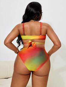Slaydiva Plus Size Women's Tie Dye Print Front Circular Accent Bikini Swimwear Set - Multicolor - View 2