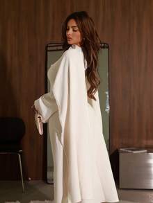 DAZY 春夏白色披肩连衣裙套装，优雅修身腰身休闲装，喇叭袖设计，饰以珍珠，适合约会、婚礼、通勤等场合。 - 米色 - 查看 6