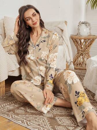 度假风女士印花荷叶边领开衫和裤子睡衣套装