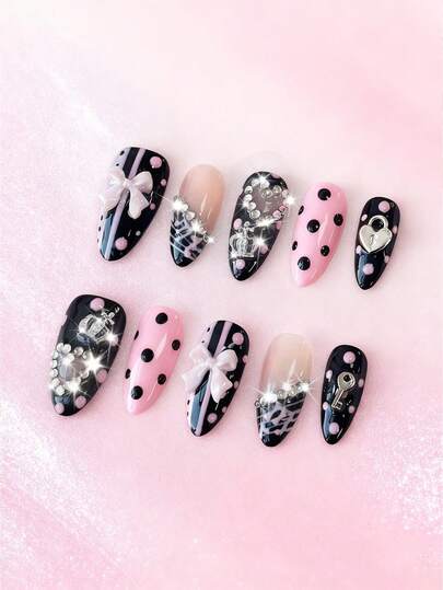 Anime 10 pezzi di unghie finte di alta qualità con fiocco carino, nota musicale, elemento a stella, realizzate a mano + 3 pezzi di adesivo biadesivo, adesivi per arte di unghie rimovibili con catena di strass stile francese Y2K a pois, adatti per vacanze, feste, ballo e uso quotidiano