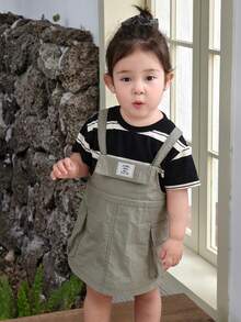 DAZY 2pcs/Set Toddler Girls' Casual Striped Short Sleeve T-Shirt And Suspender Skirt Set - Army Green - View 1