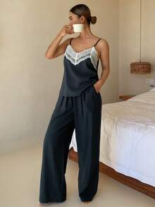 DAZY Conjunto de pijama de top de tirantes y pantalones con parches de encaje de colores contrastantes para mujer - azul real - Ver 5