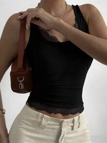 Dazy Tall 高个女式深V领蕾丝拼接修身休闲吊带背心 - 黑色 - 查看 5