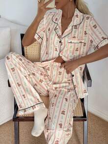 Dream Adore Bộ đồ ngủ tay ngắn in họa tiết hoa và gấu bông lãng mạn, có cổ. - Nhiều màu - Xem 3