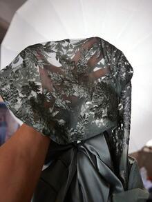 Ellevyn 大码女士优雅拼接刺绣网纱腰部裹身褶皱连衣裙 - 薄荷綠 - 查看 16