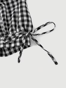 SHEIN MOD 加大码黑白格子收腰翻领衬衫，适合春夏外出、休闲约会和通勤穿着。