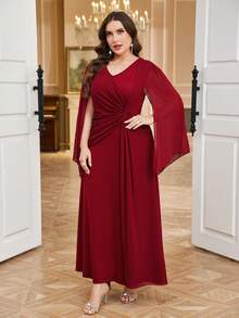 Reflora 大码女式纯色斗篷袖褶皱设计优雅连衣裙 - 紅色 - 查看 3