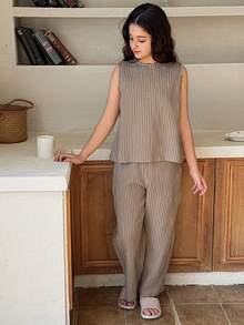 Dazy Kids Tween Girl Ribbed Knit Crew Neck Tank Top And Pants Casual Loungewear Set - Khaki - View 2