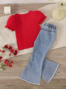 SHEIN Playful Pals 2件套 女童圆领短袖3D蝴蝶结灯笼袖T恤+松紧腰喇叭牛仔裤 蓝色休闲时尚套装，夏季新品 - 紅色 - 查看 2