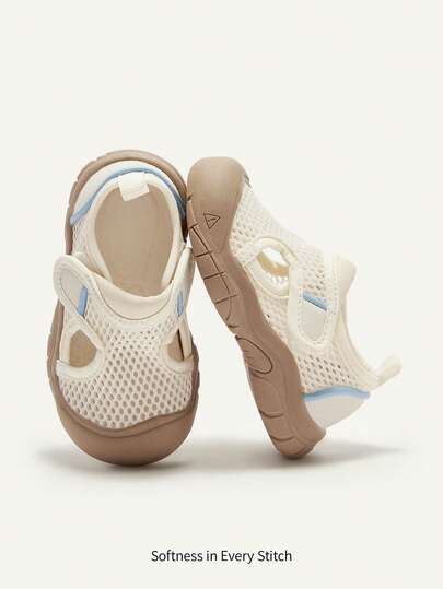 Cozy Pixies 1 Pair Of Boys' White Simple Hollow Mesh Fashionable Breathable Comfortable Foot Casual Sandals Suitable For Outdoor Travel Spring And Summer