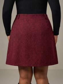 SHEIN Tall CURVE Plus Houndstooth Print Straight Skirt Without Belt - Red - View 2