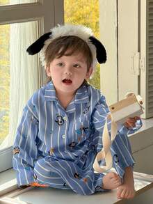 DAZY 2件套幼儿男童卡通条纹印花翻领长袖衬衫和裤子睡衣套装 - 藍色 - 查看 6