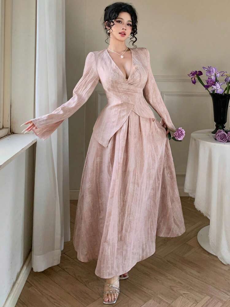 Spring/Summer Design Oblique Placket Twist Knot Crossed Neckline Casual Vacation Beach Dress Set, Includes Crop Top And Flared Skirt, Elegant For Commute, Floral Print On Dark Background,Wedding Guest Dress Women