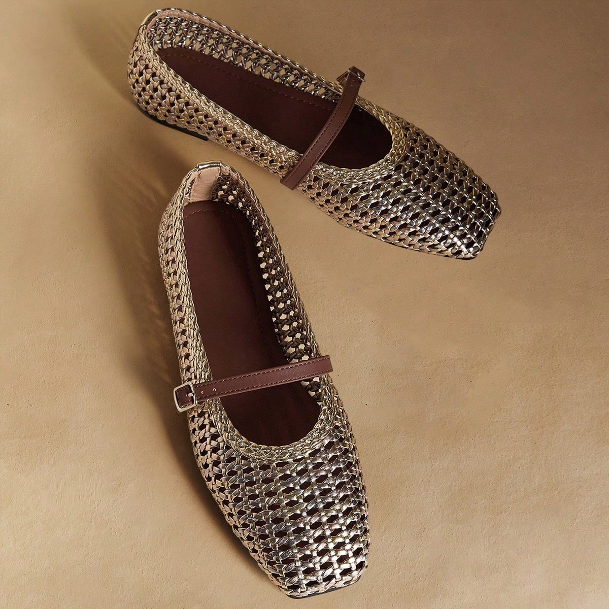 Zapatos planos elegantes y calados para mujeres, de moda y cómodos, con punta cuadrada francesa y diseño grácil