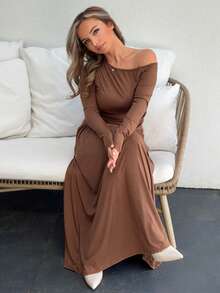 Jeta Ari 2pcs/Set Spring & Autumn Back To School New Brown Elastic Striped Relaxed Fit Oblique Shoulder Pleated Slim Long Sleeve T-Shirt + High Waist Pleated Flared Skirt Fall Cloth For Women - Brown - View 1