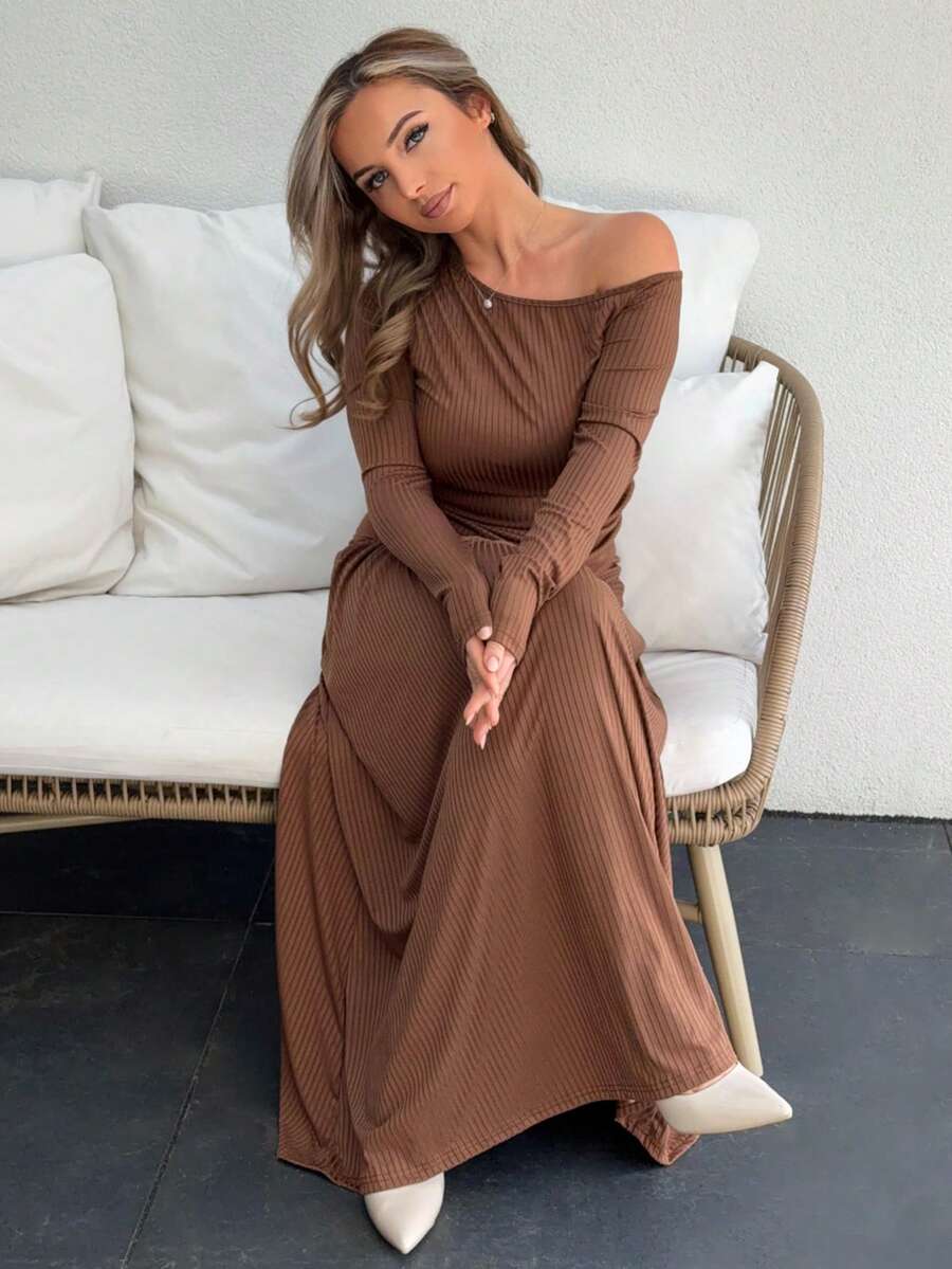 Jeta Ari 2pcs/Set Spring & Autumn Back To School New Brown Elastic Striped Relaxed Fit Oblique Shoulder Pleated Slim Long Sleeve T-Shirt + High Waist Pleated Flared Skirt Fall Cloth For Women - Brown - View 1