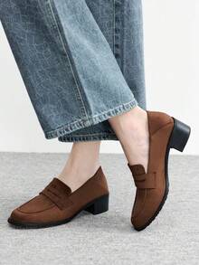 CUCCOO BIZCHIC Zapatos de suela blanda con punta cuadrada pequeña y sin cordones, estilo retro para otoño e invierno, ideales para el uso diario - Marrón - Ver 3