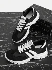 Vate Women Sports Shoes - Black - View 1