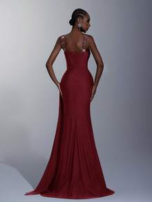 Elitara Elegante y lujoso vestido de gala de sirena con detalles de pedrería 3D, cintura fruncida, paneles transparentes y falda con volantes en cascada, adecuado para ocasiones formales, bodas y fiestas - Burdeos - View 2