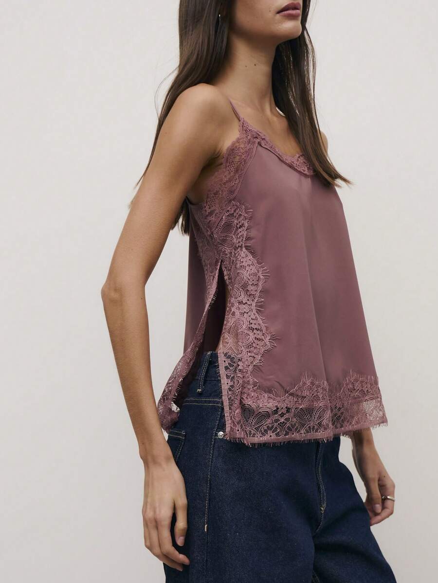 Nöista 蕾丝边吊带背心。可单穿或叠穿，优雅的嘉年华上衣，与裙子或牛仔裤完美搭配，是夏季、嘉年华和春季的理想之选。 - 紫色 - 查看 1