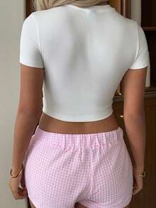 Áo thun nữ tay ngắn cổ tròn dáng ôm Aloruh phong cách tối giản, trang trí nơ, kiểu dáng Y2K, Preppy. - trắng - Xem 4