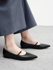 CUCCOO BIZCHIC Chaussures  enrobé noir mat à bout pointu confortables et sans laçage pour femmes, polyvalentes pour le travail et les déplacements - Noir - Voir 1