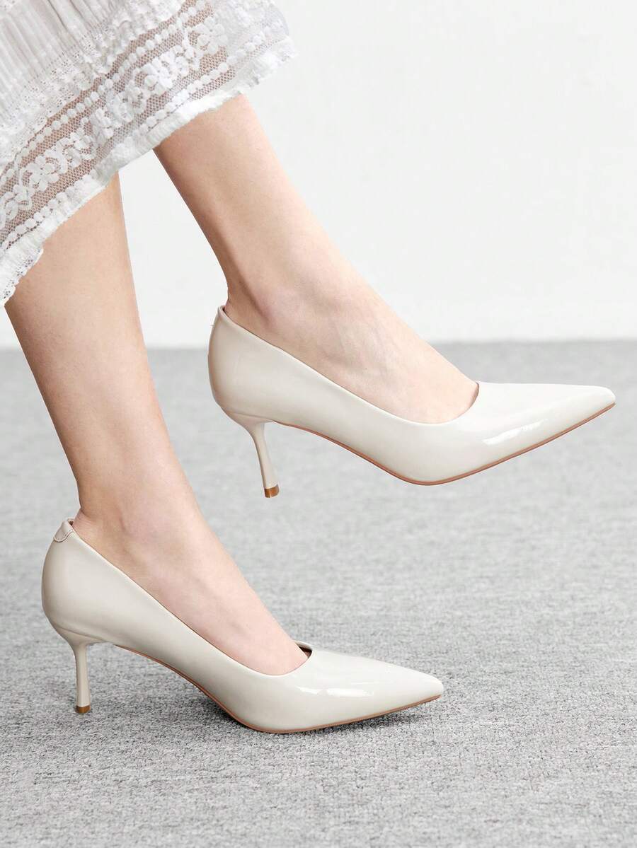 CUCCOO BIZCHIC 女士尖头细高跟酒红色高跟鞋，简约舒适，适合日常通勤、百搭的OL鞋，优雅时尚性感，适合工作、派对、宴会和圣诞节等场合。 - 鏡面米白12 - 查看 1