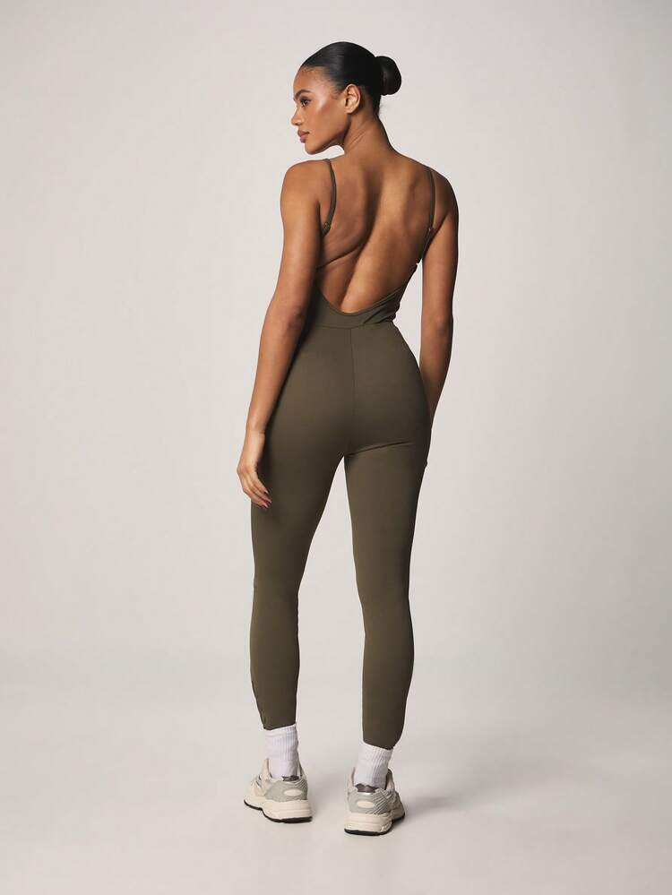 MISSGUIDED Mono de una pieza con escote de corazón, busto fruncido, espalda baja y pierna larga