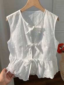 Comfortcana 2026新款时尚女士纯色圆领无袖系带刺绣蕾丝边衬衫夏季上衣春夏海滩优雅女士度假休闲衬衫 - 白色 - 查看 6