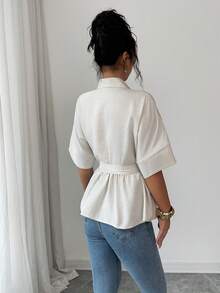 SHEIN Elenzya 优雅通勤职业度假条纹衬衫领收腰女式衬衫 - 杏色 - 查看 2