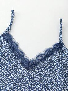 SHEIN VCAY Plus Size Women Leopard Print Sleeveless V-Neck Ruffle Trim Loose Casual Tank Top, Western Chic Pattern - Royal Blue - View 3