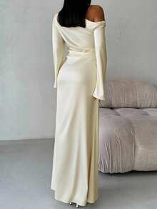 Aloruh V 领褶皱喇叭袖超长紧身连衣裙，优雅款式，粉色，适合情人节 - 杏色 - 查看 2