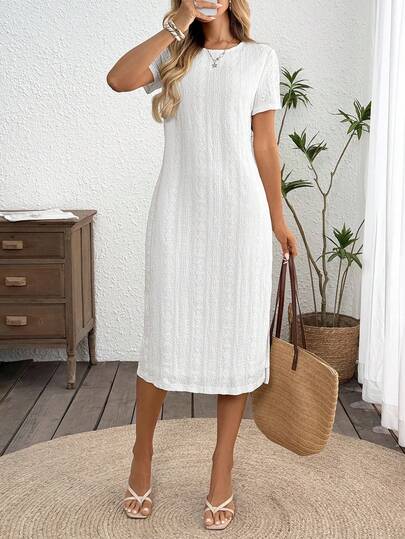 SHEIN LUNE 大码女式圆领短袖烧花刺绣休闲直筒连衣裙