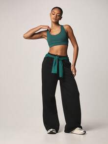 MISSGUIDED Athletic Racerback Crop Top With Keyhole Cut Out Detail For Active Training - Dark Green - View 3