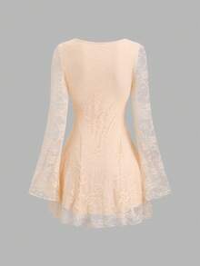 Sweetra Y2K Sexy Square Neck Pleated Flare Sleeve Versatile Commuter Dress - Champagne - View 2