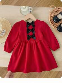 SHEIN LMoss Kids فستان فضفاض بأكمام طويلة مع ربطة عنق وطبعة زهور خفيفة، لطيف وعصري للبنات الصغيرات في العطلات - متعدد الألوان - مشاهدة 3