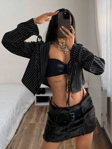 SHEIN HypeZone Áo blazer ngắn tay dây rút kẻ sọc phong cách đường phố dành cho nữ - màu đen - Xem 8