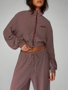 MISSGUIDED Bộ đồ hai mảnh kẻ sọc, áo crop top và quần ống rộng, đồ mặc nhà thoải mái, bộ đồ thể thao phối hợp đồng bộ, trang phục mùa thu đông. - Màu Đỏ Sâu - Xem 6