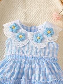 SHEIN 夏季新款女宝宝蓝白格纹蕾丝领立体花朵无袖连衣裙，可爱甜美，清新时尚。 - 藍色 - 查看 7