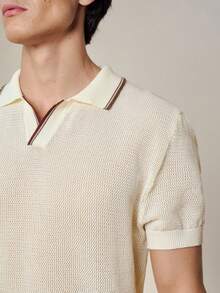 RONVEXI 男士休闲日常通勤简约百搭撞色滚边 Polo 领短袖针织衫，适合度假穿着；百搭男士针织衬衫；男士纽扣 Polo 衫；奶油色男士上衣；男士 Polo 衫；男士针织 Polo 衫；男士 Polo 衫；男士高尔夫球衫 - 杏色 - 查看 2