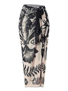 Swim Oasis Women's Print V-Neck Halter Sexy One-Piece Swimsuit For Beach Vacation - Black and White - View 6