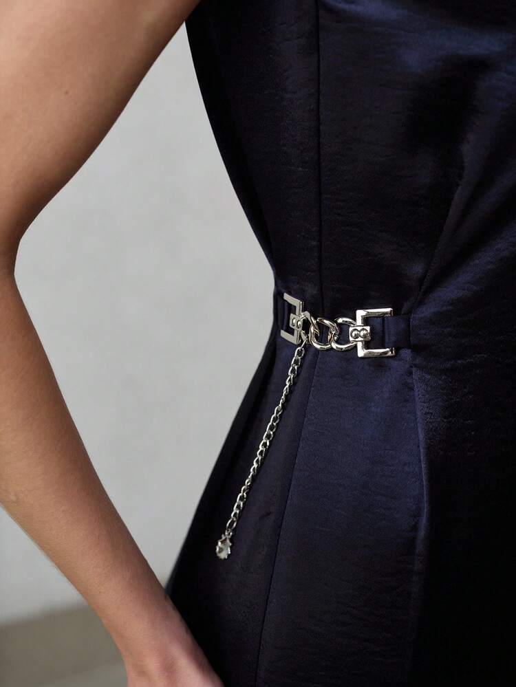 WOMEN'S ASYMMETRIC NECK METAL DECOR MINIMALIST ELEGANT SHORT DRESS, SPRING/SUMMER