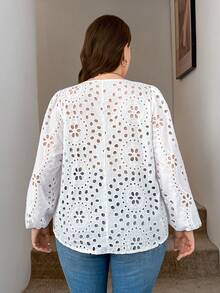 SHEIN LUNE Áo cánh tay đèn lồng cổ tròn màu trơn thêu thanh lịch thời trang cỡ lớn - trắng - Xem 5