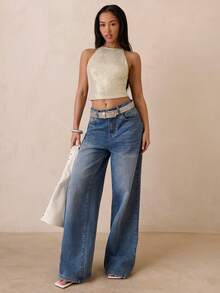 SHEIN Glamour Camiseta sin espalda con diseño de cruce y cuello halter con lentejuelas de unicolor, adecuada para conciertos y fiestas - Beis - Ver 3