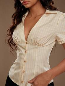 TRNVIE 1pc Women's Yellow Collared V-Neck Embroidered Ruched Casual Vacation Blouse, Suitable For Outing, Holiday, Travel, Date, Party - Yellow - View 1