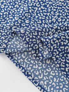 SHEIN VCAY Plus Size Women Leopard Print Sleeveless V-Neck Ruffle Trim Loose Casual Tank Top, Western Chic Pattern - Royal Blue - View 5