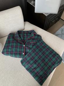Dazy Plus Plus Size Loose Plaid Lapel Top & Pants Pajama Set, Suitable For All Seasons, Winter Clothes - Green - View 3