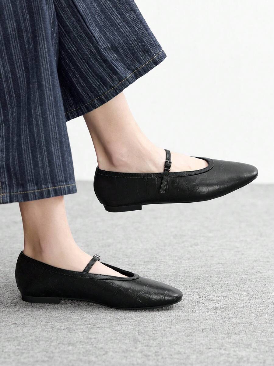 CUCCOO BIZCHIC 女士休闲百搭通勤简约平底鞋 - 靜夜黑色 - 查看 1